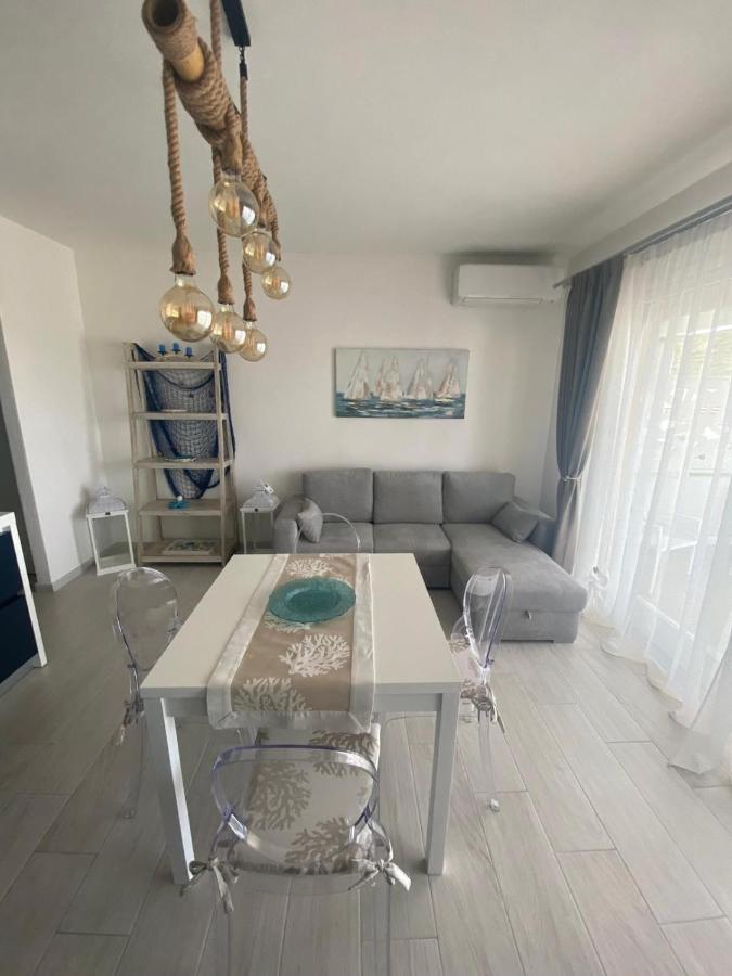 Aqua Life Luxury Apartment Arzachena Buitenkant foto